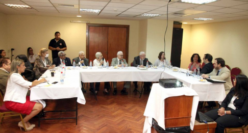 Autoridades de USAID visitaron a miembros de Ética.