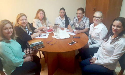 El taller hizo énfasis en mujeres con hijos e hijas menores de edad.