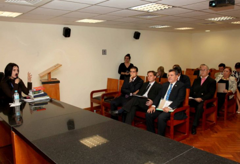 La reunión fue con el fin de debatir sobre los alcances de la acordada disciplinaria dictada por la Corte Suprema de Justicia.