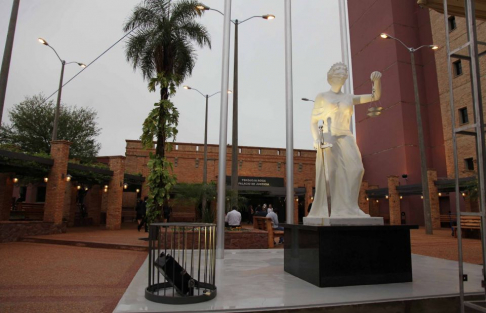 Fachada de la Circunscripción Judicial de Cordillera.