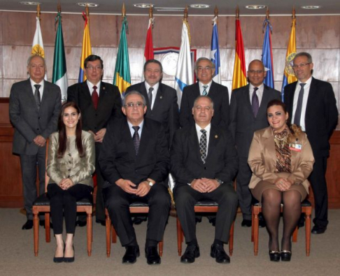 Torres Kirmser destaca empeño para hacer más eficaces sistemas de justicia