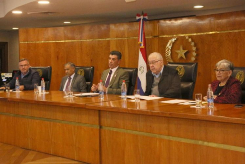 Jornada académica reunió a ministros de Corte Suprema y docentes de Derecho Constitucional