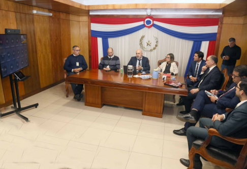 Autoridades judiciales y representantes de distintas áreas administrativas participaron de la jornada de capacitación sobre gestión estratégica de la infraestructura tecnológica, orientada a fortalecer la planificación y optimizar recursos institucionales