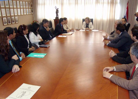 Reunión mensual de magistrados con la doctora Pcuheta