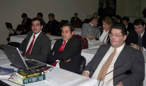 Momento en que el Fiscal Edgar Sanchez hacia el pedido 
