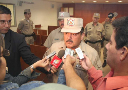 El jefe policial del área Metropolitana, comisario principal Ricardo Díaz habló con la prensa