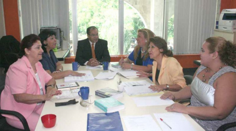 Reunión en la Oficina de Asuntos Internacionales.