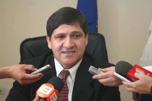 El magistrado Meneleo Insfrán ahora es miembro del Tribunal Itinerante de Asunción. 