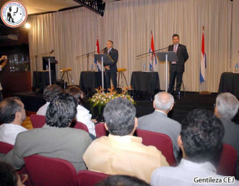 Los presidenciables plantearon diversar propuestas con un mismo fin.