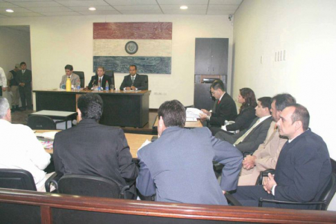 El Tribunal de Setencia esta integrado por Hector Capurro, Miguel Said y Andrés Casatti.  