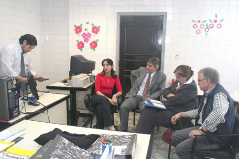 Reunión de los integrantes de la comisión encargada de la habilitación del museo.