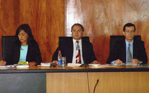 Tribunal de Sentencia integrado por Víctor Medina, María Luz Martínez y Wilfrido Peralta.