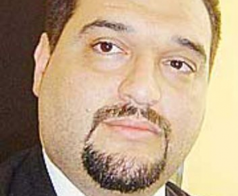 Dr. Rodrigo Escobar, uno de los jueces becado a España.