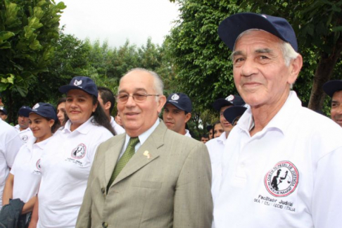 La labor de los facilitadores judiciales, es actuar como puente de comunicación entre los operadores de justicia y su comunidad.