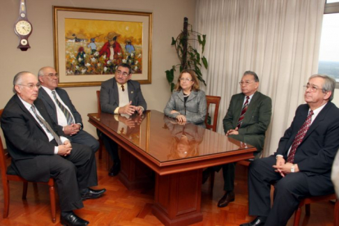 La Corte decreta suspensión de las actividades los días 16 y 17 de julio