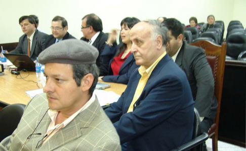 Padre Antonio Rubio y Socrates Garcete (Foto Archivo)