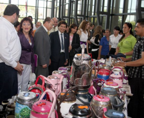 Los expositores son reclusos de la Penitenciaría de Tacumbú, el Correccional de Mujeres El Buen Pastor y la Esperanza.