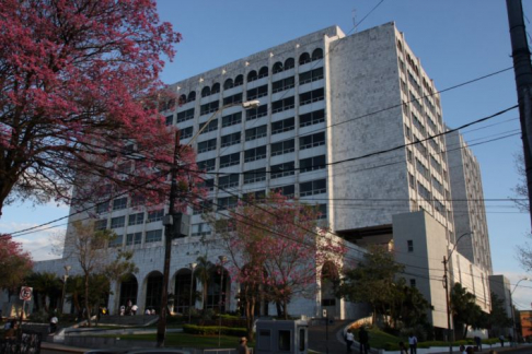 Organizan seminario sobre “Desafío de una justicia electrónica digital”