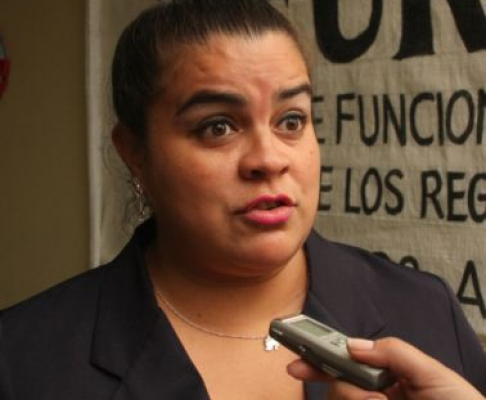 Elizabeth Caballero, secretaria general del Sindicato de Funcionarios de Registros Públicos.