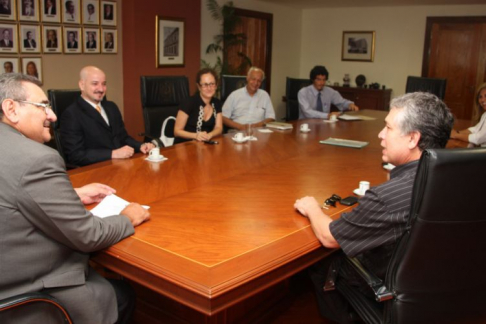 Organizaciones sociales destacan apoyo del Presidente de la Corte