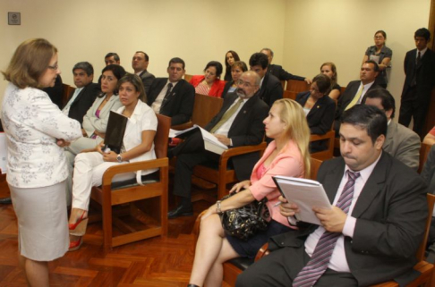 Ministra de la Corte, doctora Alicia Pucheta, durante el debate entre los magistrados.