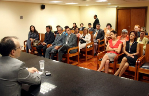 Momento de la conferencia “Jurisprudencia y actualidad del Derecho de Acceso a la Información en las Américas”.