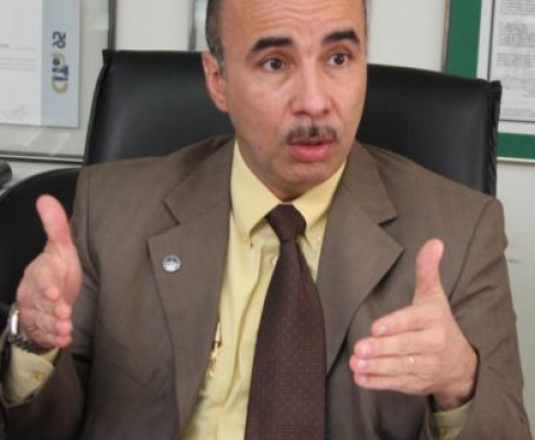 El juez Pedro Mayor Martínez expresó que la autarquía presupuestaria es una facultad constitucional y que el Congreso lo que hizo fue reivindicar el derecho constitucional.