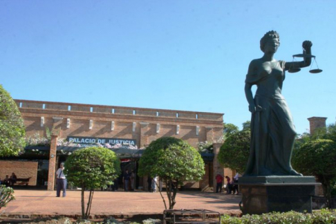Palacio de Justicia de Caacupé