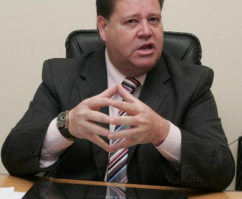 El juez Penal de Garantías, Miguel Tadeo fernández quien citó a la ex titular de la Secretaría de Acción Social para el 9 de agosto