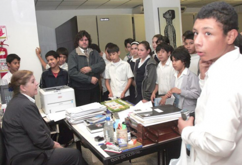 Alumnos de la Escuela Básica Nº 260 