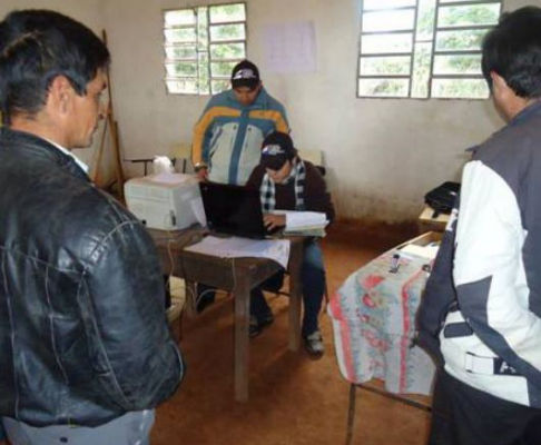 Varios fueron los beneficiados con la campaña de cedulación realizada por los facilitadores judiciales en Caazapá