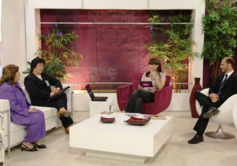Defensores públicos hablan en programas televisivos sobre el servicio ofrecido y cómo acceder al mismo