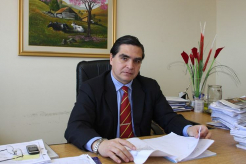 El magistrado Julián López quien dispuso la aplicación de las medidas alternativas a la prisión a Javier Filizzola