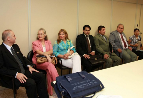 El presidente de la Corte Suprema de Justicia, doctor Luis María Benítez Riera durante el encuentro con magistrados y abogados