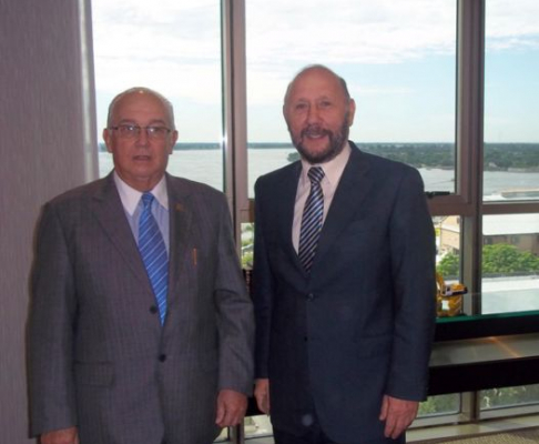 El ministro de la máxima instancia judicial, doctor Miguel Oscar Bajac y el gobernador de Formosa, Gildo Insfrán