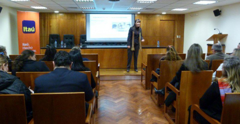 La actividad contiunuará el jueves a partir de las 13:30 horas
