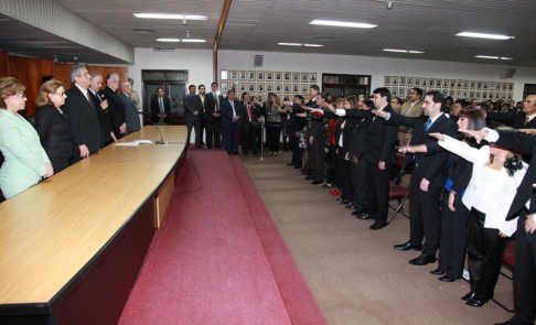 Durante el juramento de rigor que se tomó a los 27 jueces