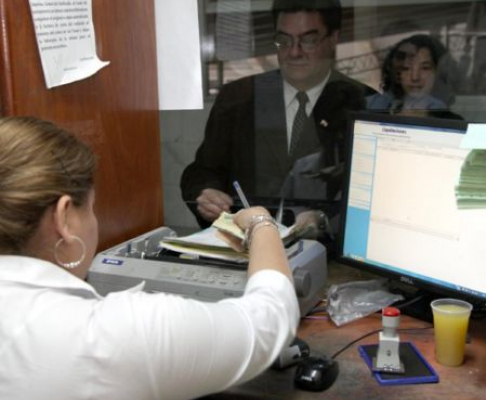 La actividad contó con la presencia de renombrados expositores