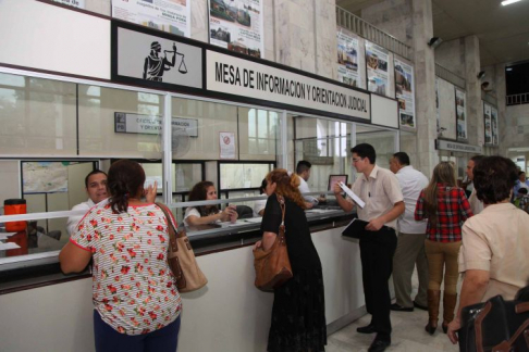 La Oficina de Orientación e Información Básica se encuentra en el hall principal del Palacio de Justicia