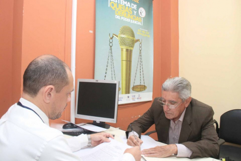 Ministro Martínez Simón informó que ya se encuentra disponible una dirección de correo para denuncias electrónicas.