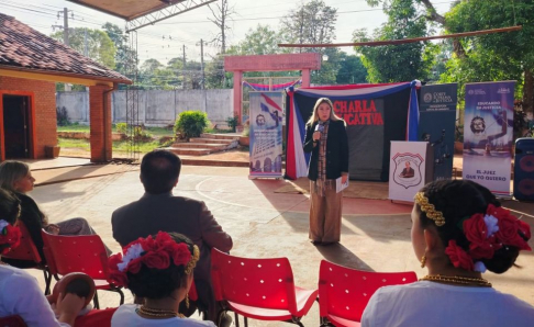 La actividad tuvo lugar en la Escuela Básica N° 2521 “José Asunción Flores”, con la participación de 180 alumnos del 4° al 9° grado, en Saltos del Guairá.