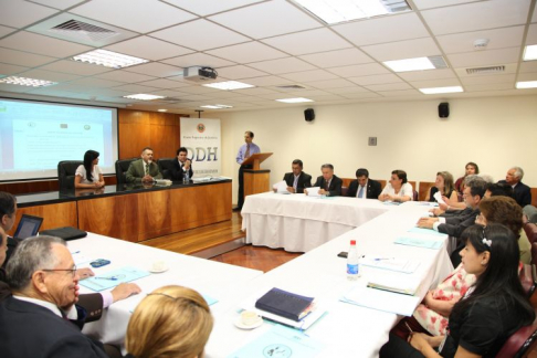 Conversatorio Ñemongueta sobre la Ley de la Lengua guaraní
