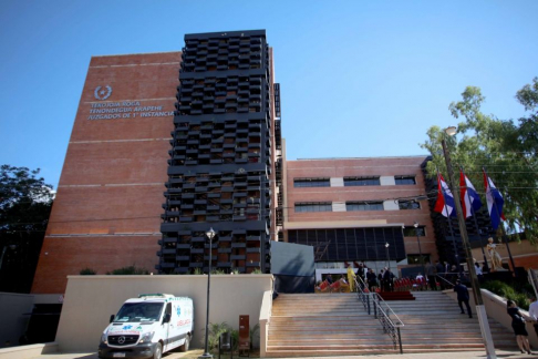 Asueto judicial y suspensión de plazos procesales en Capiatá.