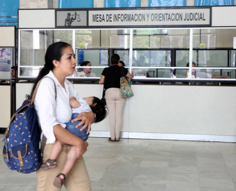 Retratadas como heroínas y muchas tantas otras como madres, las mujeres paraguayas sobrepasan los estereotipos y cada vez más ratifican ser sujetos plenos de derechos.