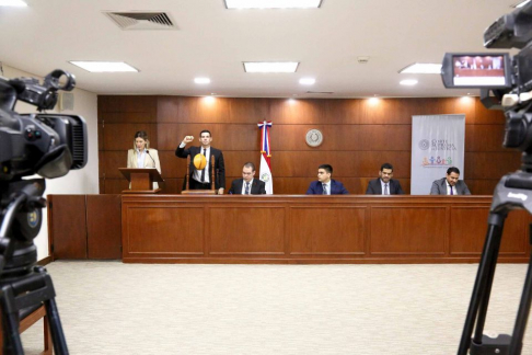 Sorteo de preopinantes Sala Civil y Comercial.