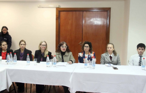 Conversatorio sobre innovación tecnológica y acceso a la justicia de mujeres.