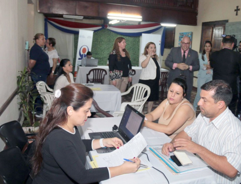 El objetivo del programa “Mediación Móvil”, impulsado por la Corte Suprema a través de la Dirección de Mediación, es facilitar el acceso a Justicia.