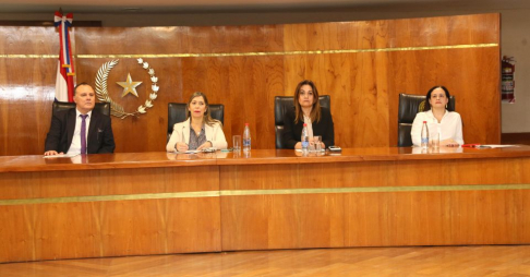 Jornada de Capacitación con Énfasis en el Campo Forense en el Poder Judicial de Asunción.