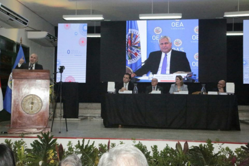 Autoridades judiciales participaron del lanzamiento de obra jurídica sobre la Corte IDH y el Paraguay: impactos, desafíos y oportunidad