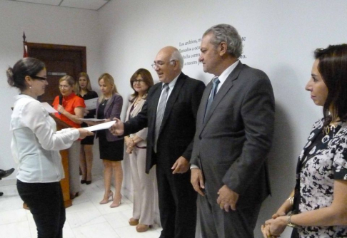 La Dirección de Gestión Organizacional hizo entrega de certificados a funcionarios de Auditoría